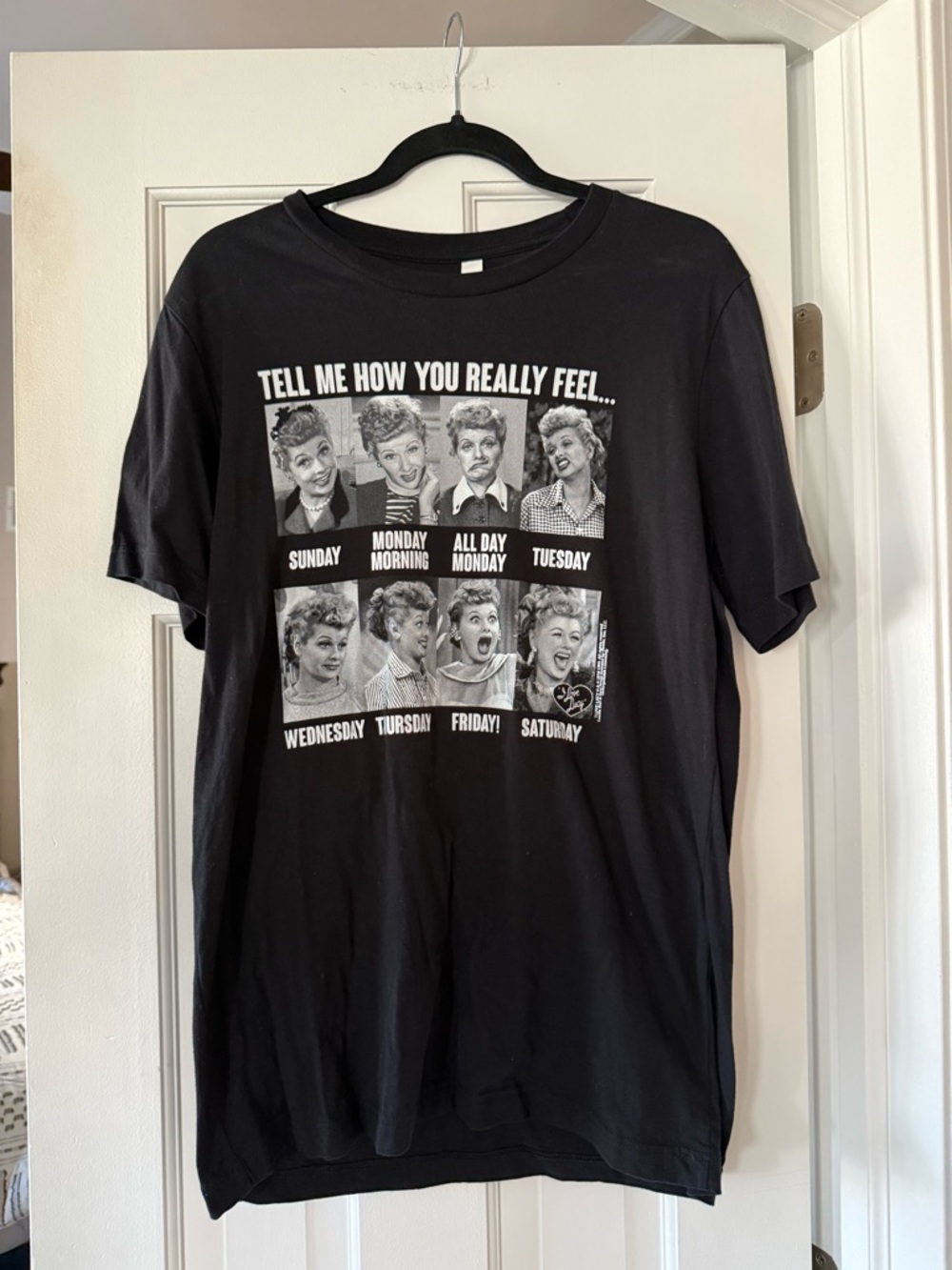 I Love Lucy Tell Me How You Really Feel Graphic Tee Black Women’s Size Large